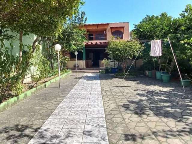 Casa com 4 dormitórios à venda, 350 m² por R$ 1.200.000 - Vila Valqueire - Rio de Janeiro/RJ