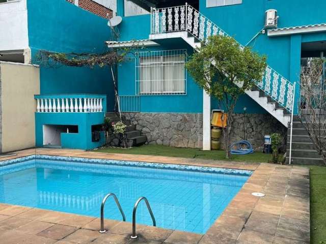 Casa com 3 dormitórios à venda, 266 m² por R$ 1.200.000 - Bento Ribeiro - Rio de Janeiro/RJ