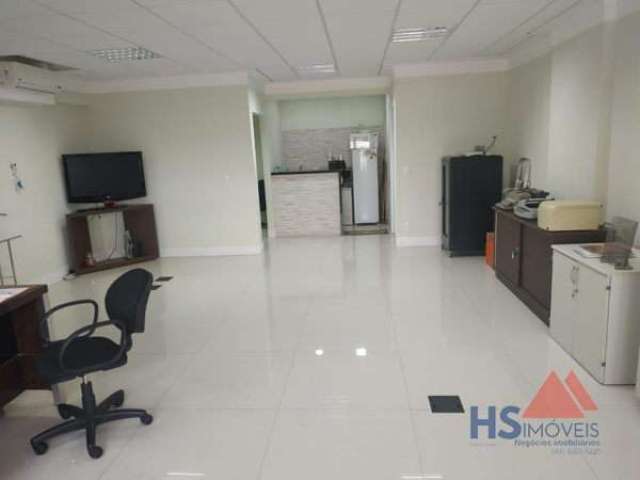 Sala Comercial à venda, 61.00 m2 por R$270000.00  - Centro - Londrina/PR