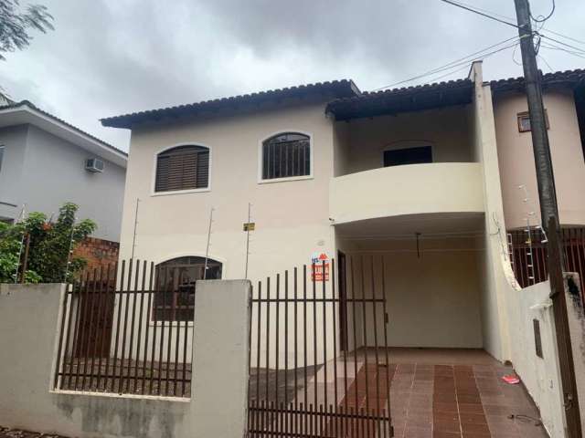 Casa com 3 quartos  à venda, 0.00 m2 por R$420000.00  - Jardim Das Americas - Londrina/PR