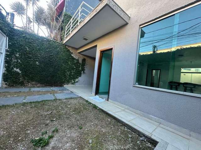 Casa Geminada: Conforto e Praticidade no Coração do Cabral!