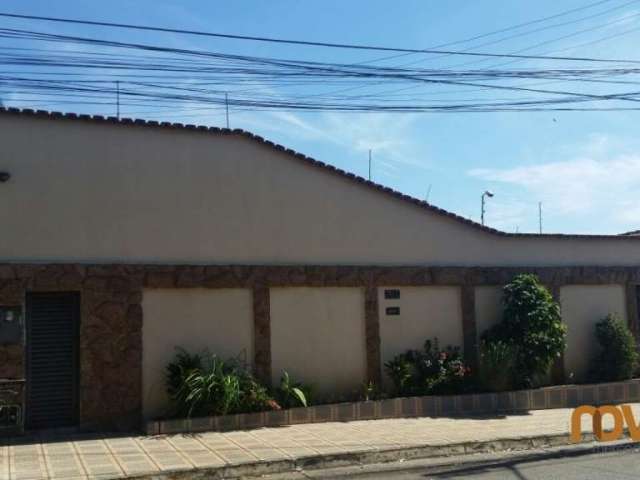 Casa com 4 quartos à venda na C 37, 100, Jardim América, Goiânia por R$ 919.000