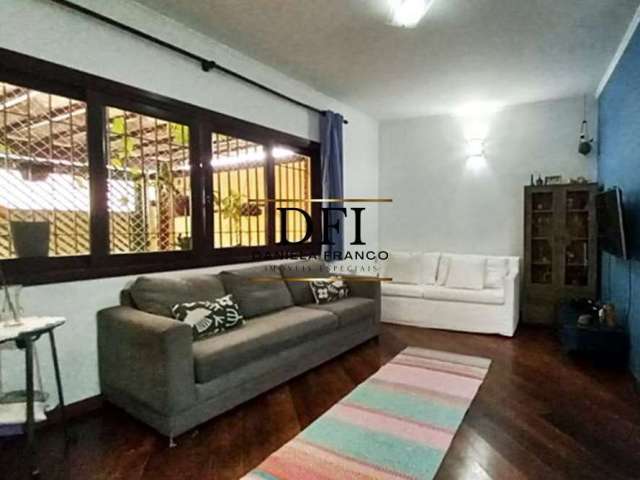 Casa com 3 quartos à venda na Alfredo Rullo Rizzotti, 38, Jabaquara, São Paulo por R$ 680.000