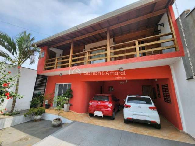 Casa com 5 quartos à venda na Rua Visconde de Congonhas do Campo, 207538, Loteamento Parque São Martinho, Campinas, 300 m2 por R$ 852.000