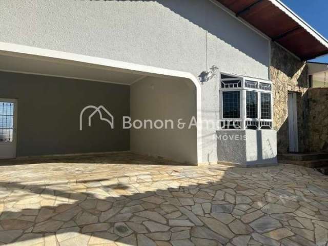 Casa com 4 quartos à venda na Jos Moraes dos Santos, 350, Parque Taquaral, Campinas, 300 m2 por R$ 950.000