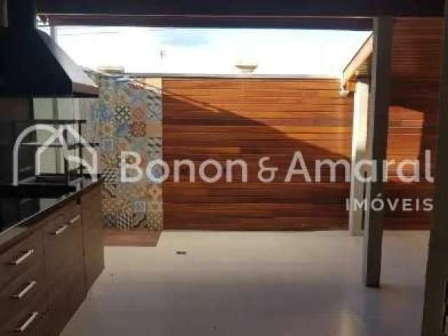 Casa em condomínio fechado com 3 quartos à venda na Professor Antnio Nogueira Braga, 76, Parque Rural Fazenda Santa Cândida, Campinas, 133 m2 por R$ 850.000