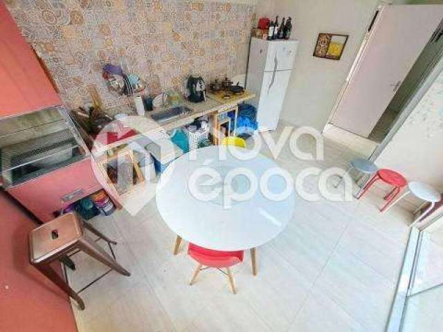 Casa em condomínio fechado com 3 quartos à venda na Rua Borda do Mato, Grajaú, Rio de Janeiro, 100 m2 por R$ 800.000