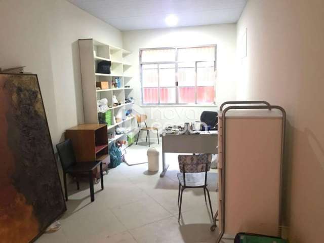 Casa com 4 quartos à venda na Avenida Paulo de Frontin, Praça da Bandeira, Rio de Janeiro, 313 m2 por R$ 800.000