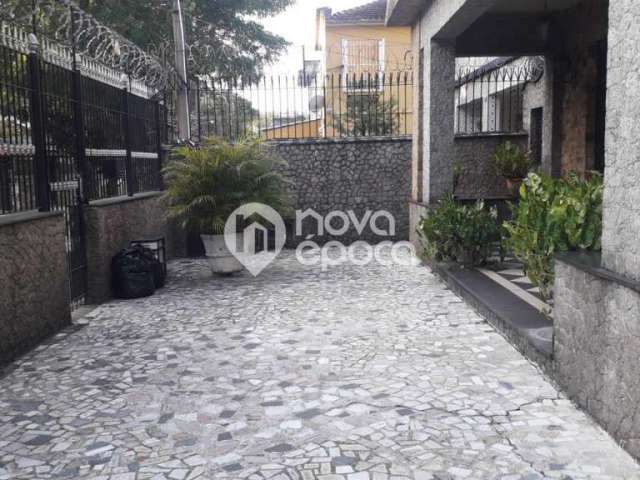 Casa em condomínio fechado com 6 quartos à venda na Rua Caimbé, Engenho Novo, Rio de Janeiro, 389 m2 por R$ 700.000