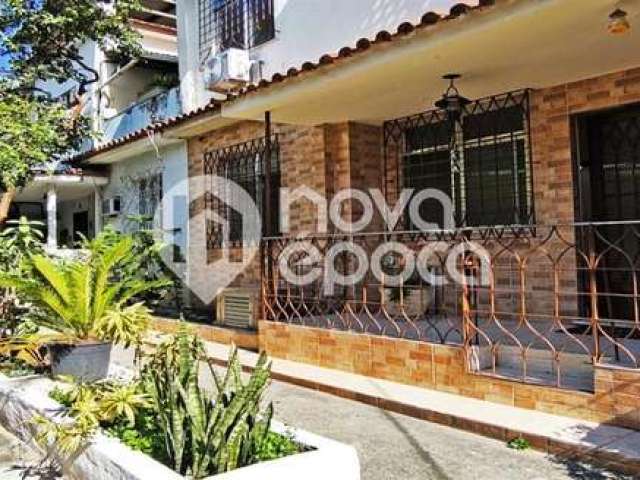 Casa em condomínio fechado com 5 quartos à venda na Rua Botucatu, Grajaú, Rio de Janeiro, 162 m2 por R$ 605.000