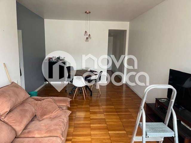 Apartamento com 3 quartos à venda na Rua Constante Ramos, Copacabana, Rio de Janeiro, 111 m2 por R$ 890.000