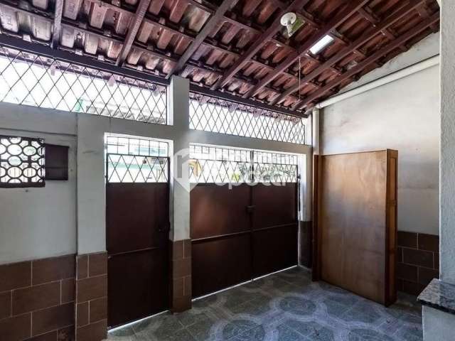 Casa em condomínio fechado com 4 quartos à venda na Rua Joaquim Martins, Encantado, Rio de Janeiro, 195 m2 por R$ 325.000