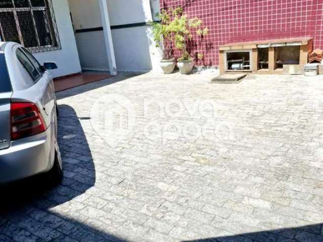 Casa com 3 quartos à venda na Rua Jarinu, Freguesia (Ilha do Governador), Rio de Janeiro, 152 m2 por R$ 430.000