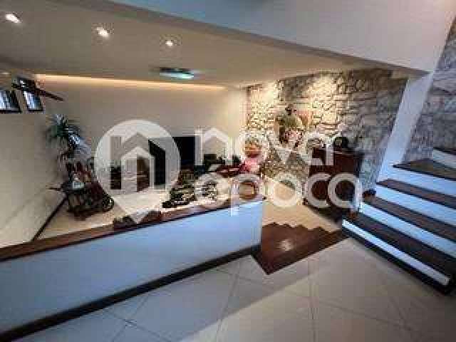 Casa em condomínio fechado com 4 quartos à venda na Rua Pinheiro Guimarães, Botafogo, Rio de Janeiro, 154 m2 por R$ 2.100.000