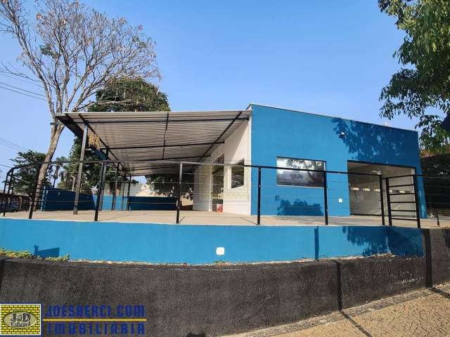 Conj. Comercial / Sala no Centro em Holambra