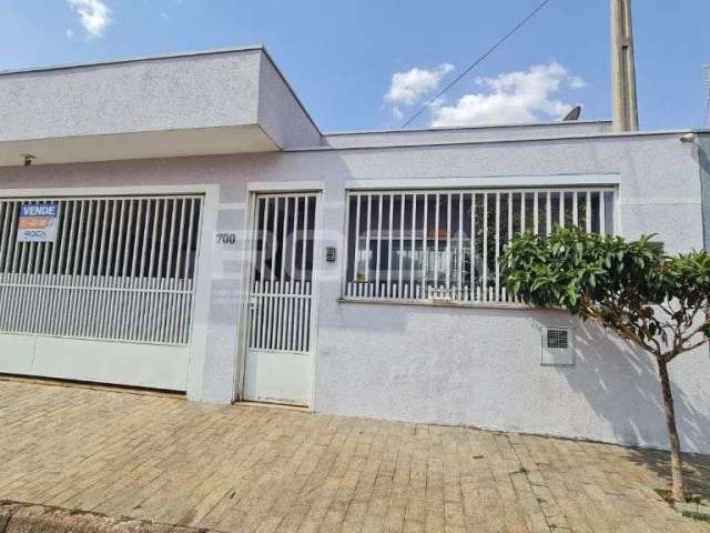 Encantadora casa à venda no Jardim Embaré, São Carlos