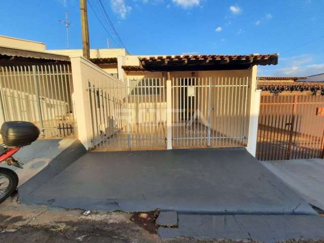 Casa padrão para alugar no Jardim Brasil, São Carlos: 3 dormitórios e garagem coberta!