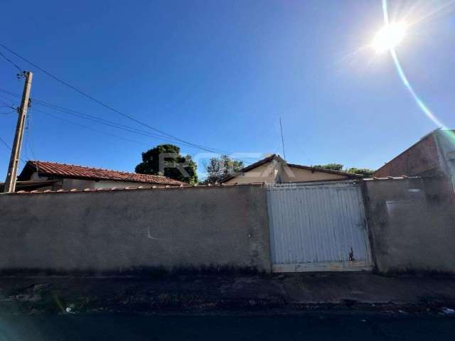 Casa padrão à venda no Jardim Mercedes em São Carlos