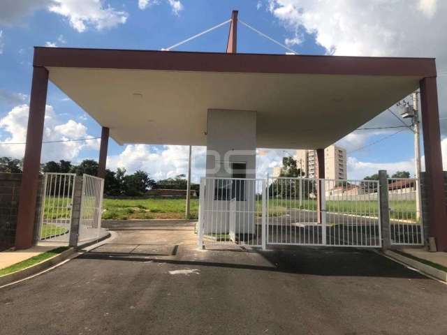 Terreno à venda em condomínio no Parque dos Timburis, São Carlos
