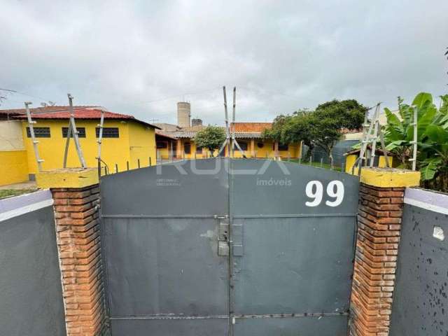 Casa à venda em Santa Felícia, São Carlos - 3 dormitórios e 5 vagas na garagem!