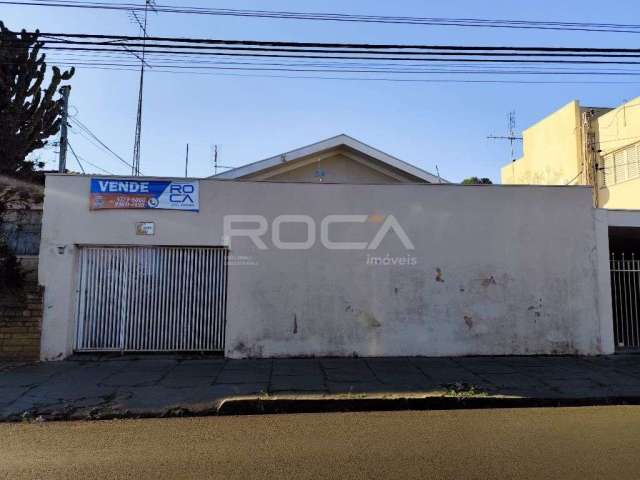 Casa à venda e locação no CENTRO de São Carlos - 3 dormitórios, 2 garagens