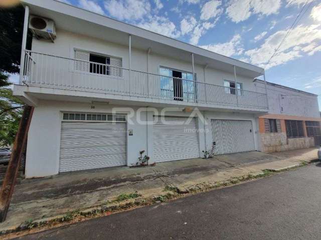 Casa à venda na Vila Prado com 3 dormitórios e quintal arborizado