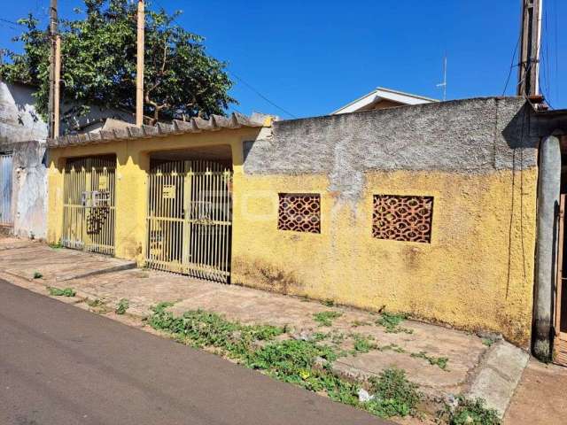 Casa de 2 dormitórios à venda na Vila Brasília, São Carlos