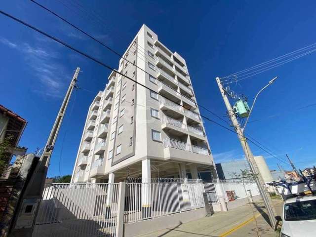 Apartamento de 2 dormitórios com suíte na Vila Prado, São Carlos