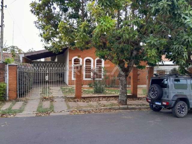 Casa padrão à venda com 3 dormitórios em Jardim Macarengo, São Carlos