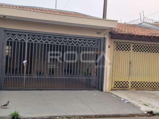 Casa à venda no Planalto Paraíso em São Carlos: 2 dormitórios, suíte e garagem coberta!