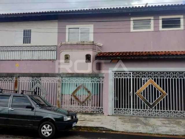 Casa com 3 quartos à venda na Vila Brasília, São Carlos , 202 m2 por R$ 450.000