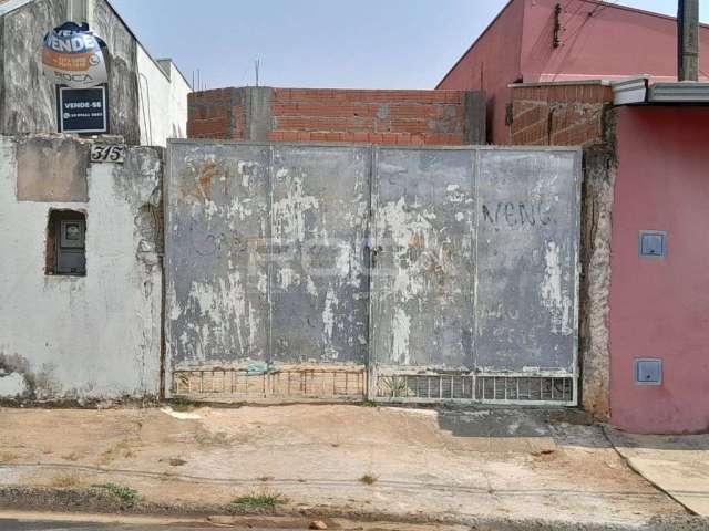 Casa à venda no Jardim Centenário, São Carlos - 2 dormitórios e suíte!