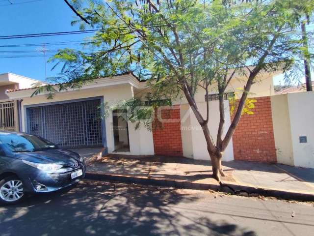 Casa de padrão para alugar no bairro Jardim Cardinalli em São Carlos