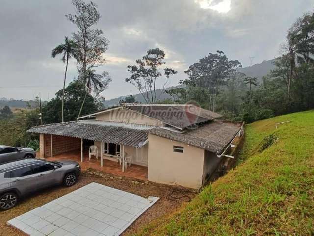 Sítio / Chácara para Venda em Palhoça, Enseada do Brito (Ens Brito), 3 dormitórios, 1 suíte, 2 banheiros, 2 vagas