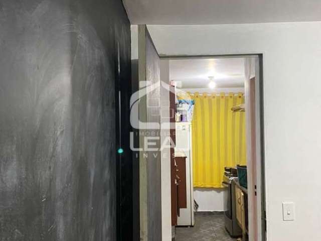 Apartamento à Venda no Jardim Guarujá, 52 m², 2 Dormitórios, 1 Vaga, R$150.000,00, São Paulo, SP