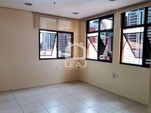 Sala Comercial à venda 42m², 2 ambientes, 1 Vaga Garagem - R$ 290.000,00 - Chácara Santo Antônio (Z