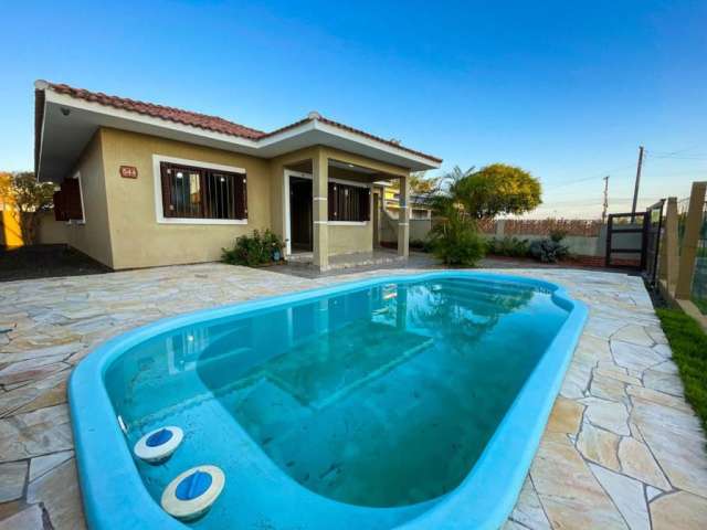 Casa terreno grande com piscina em capão da canoa