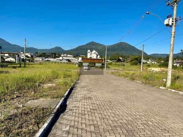 Terreno em loteamento planejado - altos do maquiné