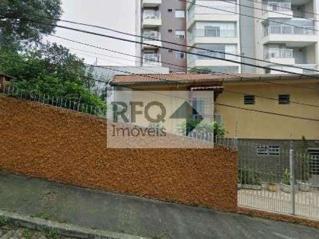 Um Lar Perfeito: Casa com 3 Suítes, 2 Vagas e 4 Banheiros em uma Área de 187m²!!