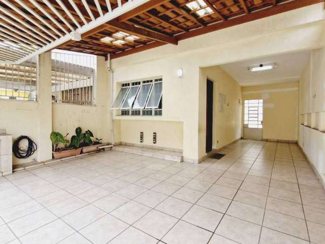 Casa tipo  para venda com 3 quartos, 186m²