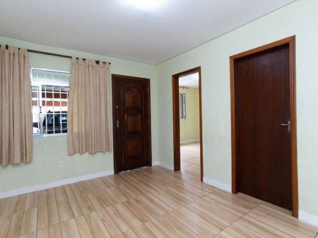 Casa tipo para venda com 3 quartos, 127m²