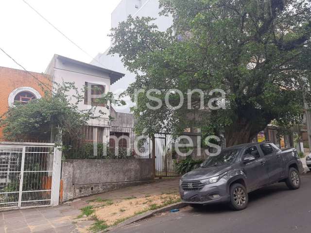 Casa 02 dormitórios – Rio Branco – Porto Alegre - RS