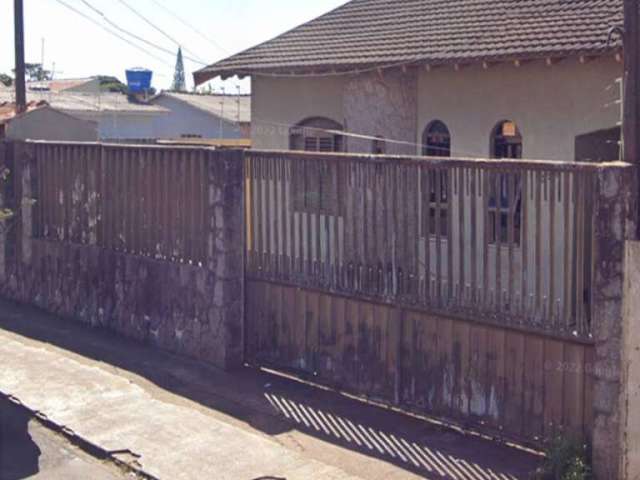 Casa à Venda no Jardim Baroneza