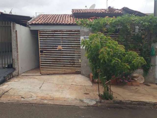 Casa à Venda no Conjunto Araucária - Valor: R$ 120.000,00