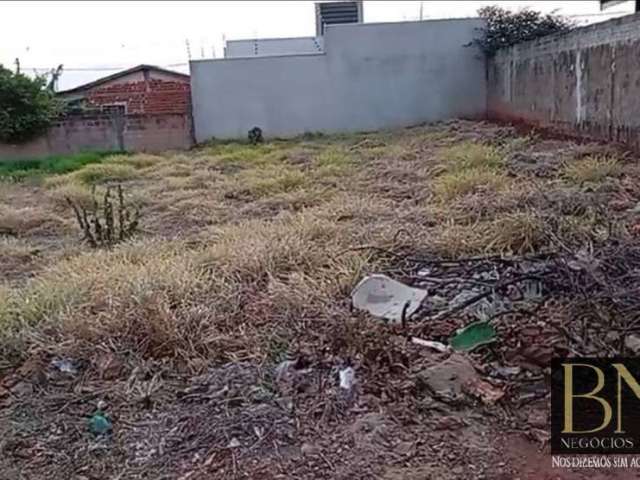 Amplo terreno a Venda em Sabáudia