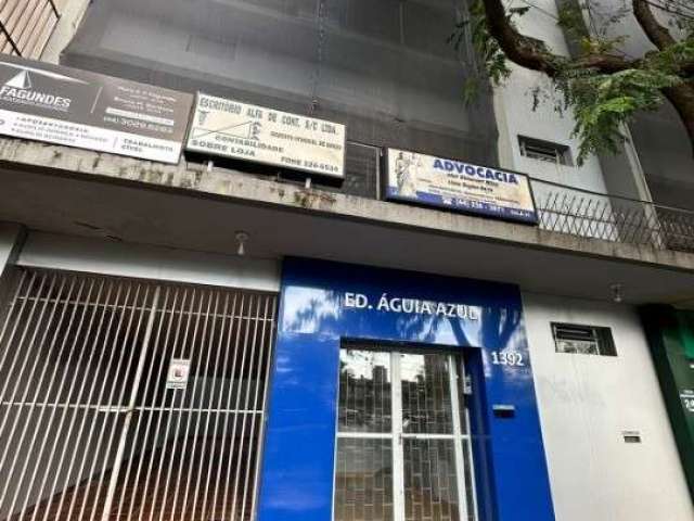 Locação - Sala Comercial na Zona 07 em Maringá!