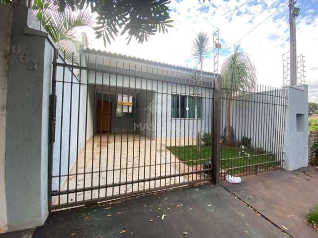 Casa com 2 quartos à venda na Rua Mogno, 06, Jardim Pinheiros III, Maringá por R$ 375.000