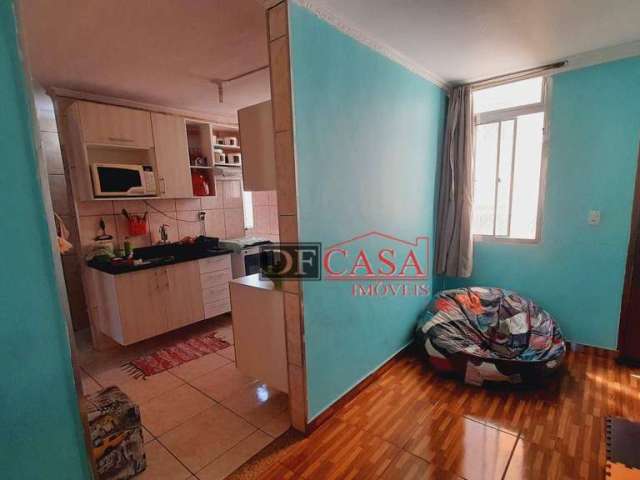 Apartamento com 2 quartos à venda na Rua Marcos Liberi, 196, Conjunto Residencial José Bonifácio, São Paulo, 56 m2 por R$ 200.000