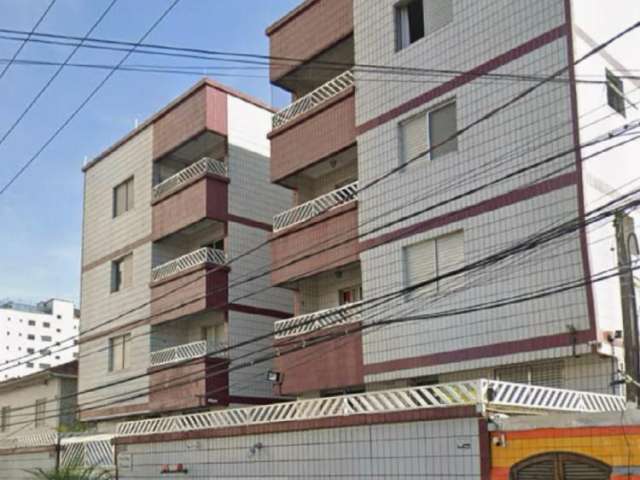 Apartamento de 1 dormitório À venda na Vila Tupi em Praia Grande, reformado e mobiliado  a três quadras do mar