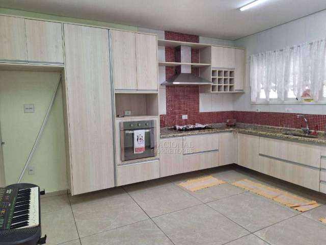 Casa com 4 dormitórios à venda, 157 m² por R$ 700.000,00 - Vila Curuçá - Santo André/SP